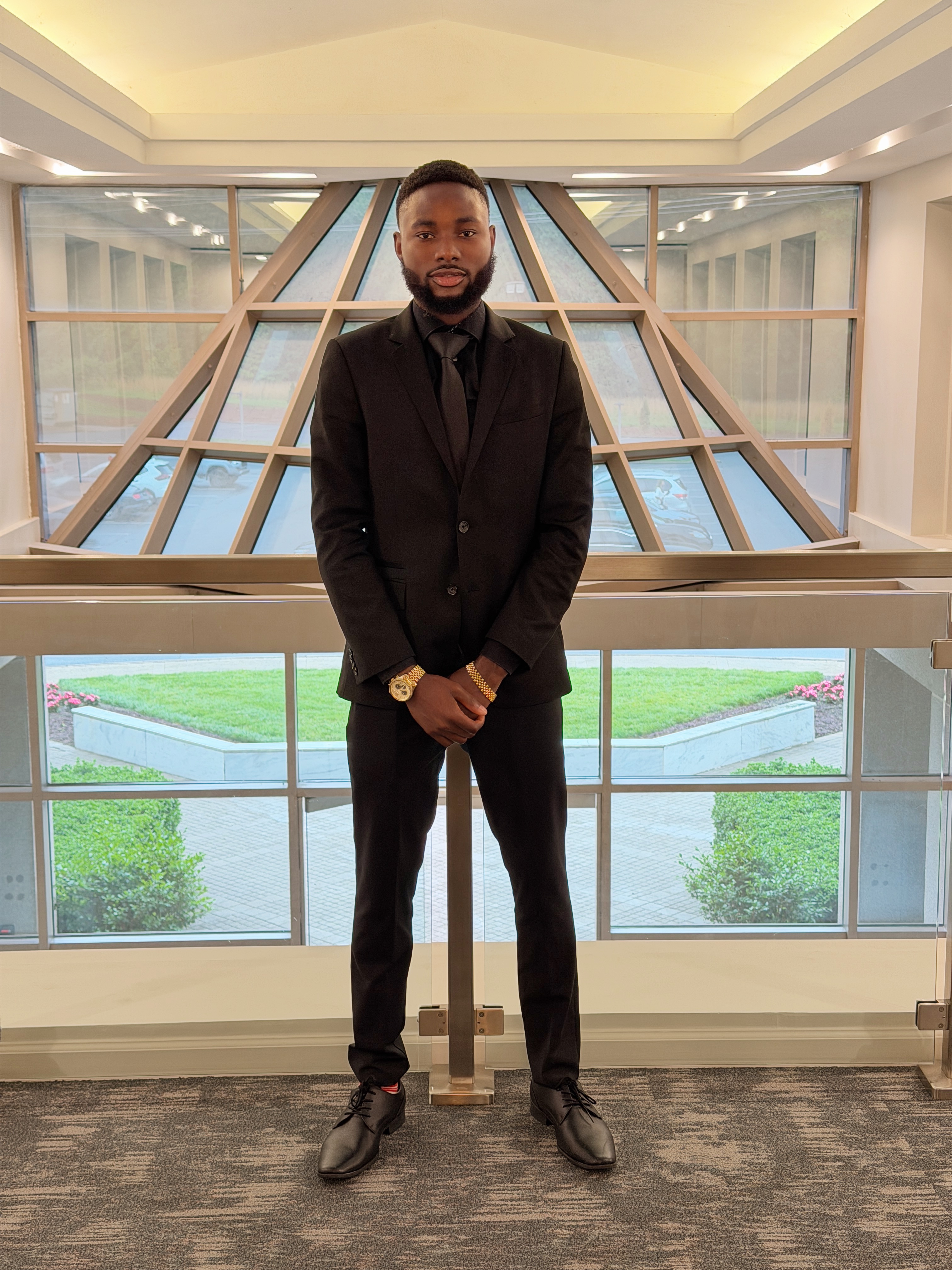 Lucky Adeoye - Corporate Trainer at Luxuriate Management